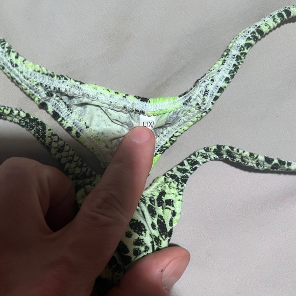 Reptile Thong in Green and Black - Picture 4 of 4